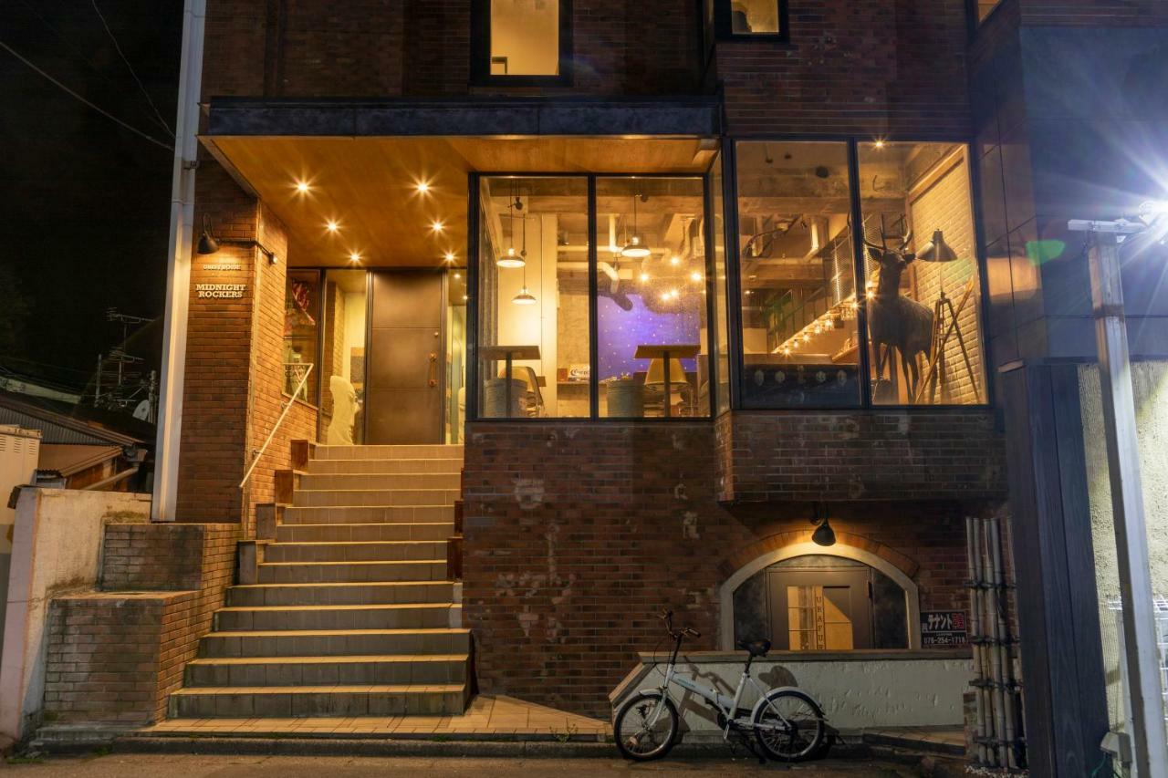 Midnight Rockers Hostel Kanazava Kültér fotó